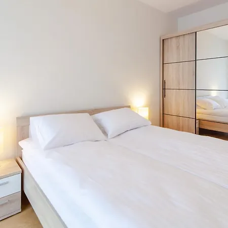 아파트 Tulip V By Renters *